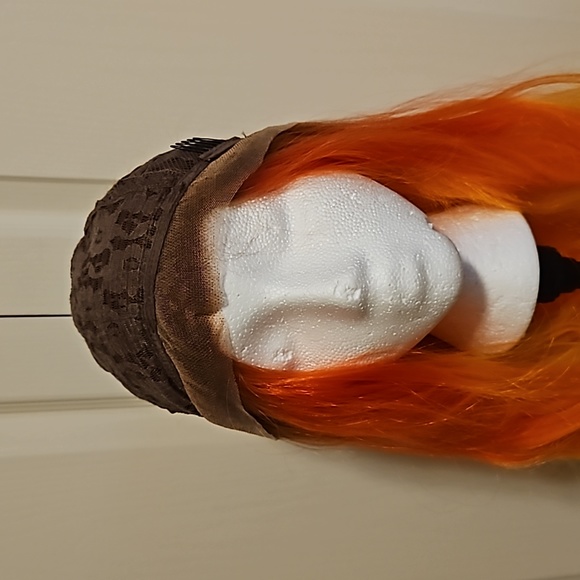 Lace front synthetic wig - Picture 5 of 8